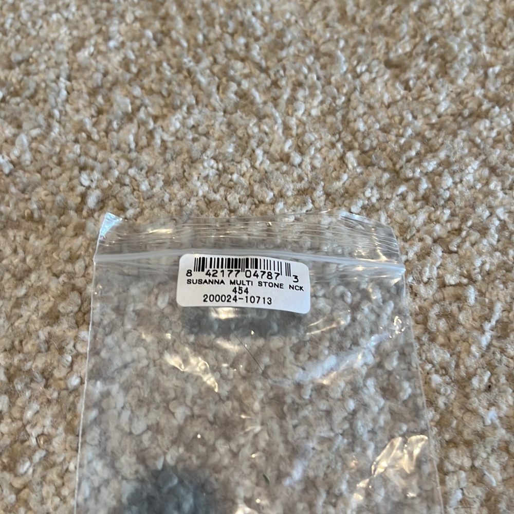 NIB Kendra Scott Susanna multistone necklace - Picture 3 of 4